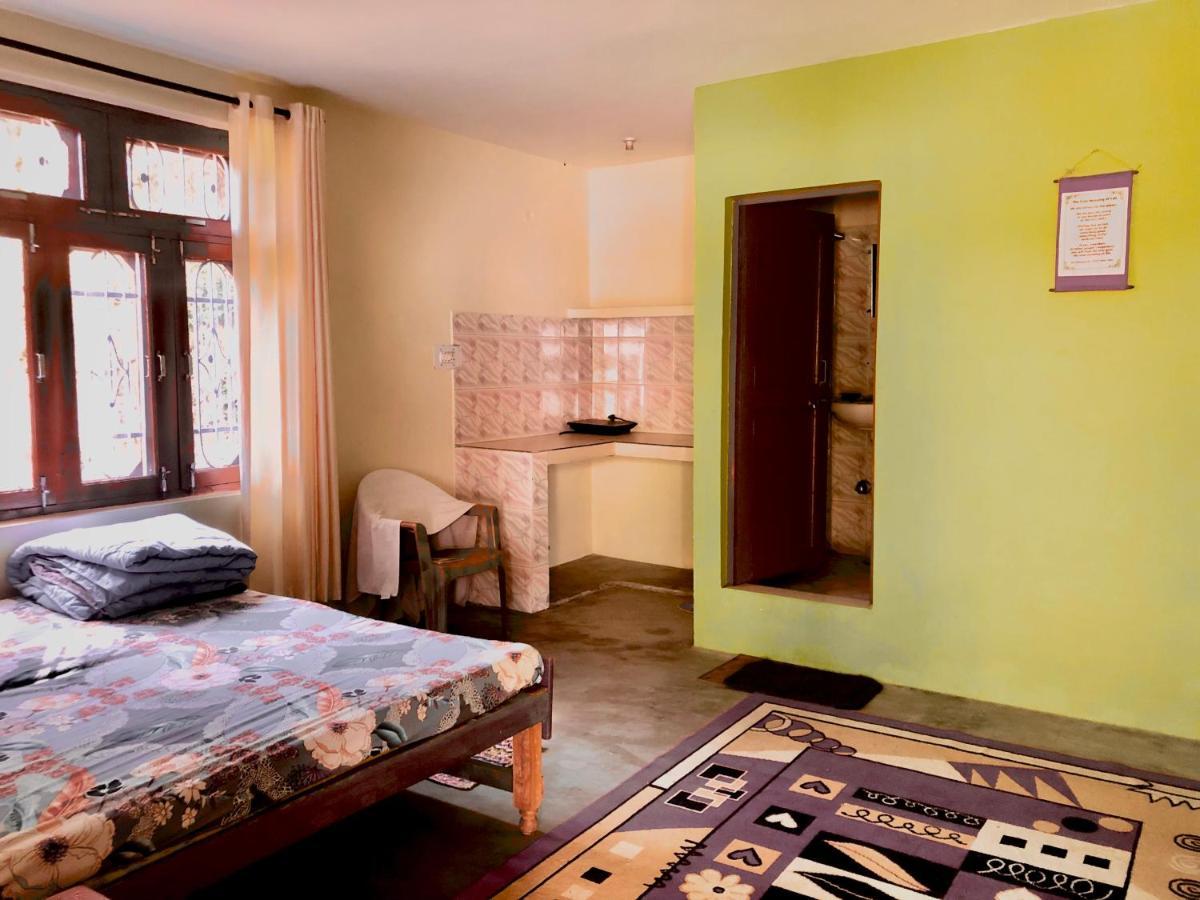Amidst Home Stay Dharamshala Luaran gambar